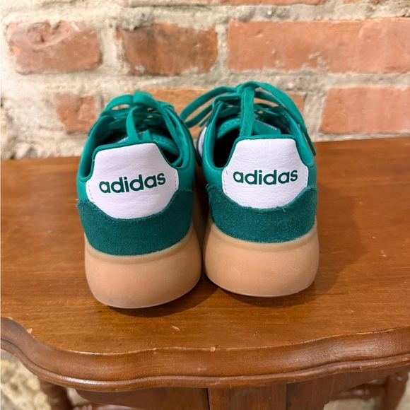 Adidas Green Sneakers with Purple Stripes - Picture 3 of 4